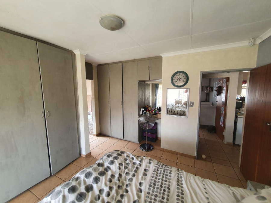 3 Bedroom Property for Sale in Potchefstroom North West
